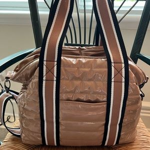 Think Royln Jr Wingman with elevated pockets